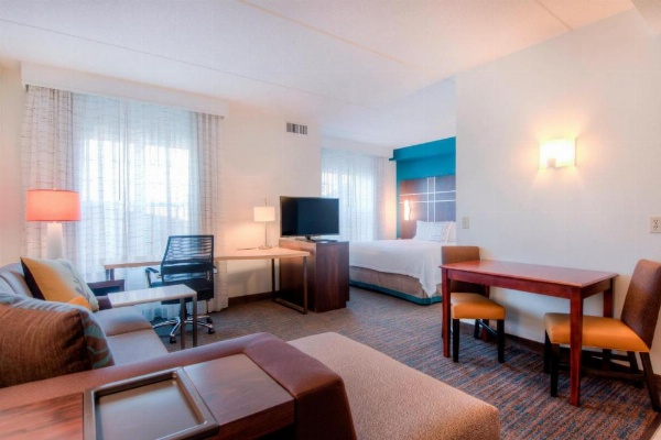 Residence Inn by Marriott Raleigh Crabtree Valley image 10