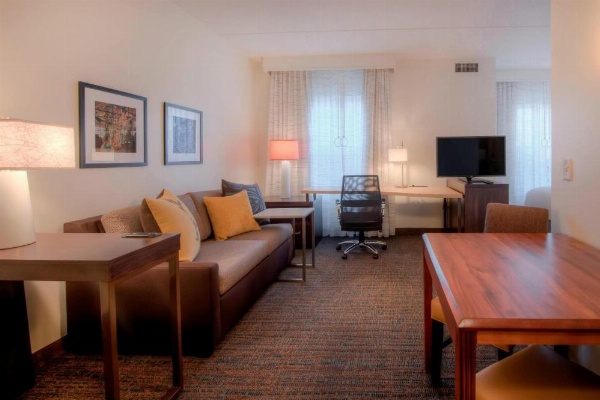 Residence Inn by Marriott Raleigh Crabtree Valley image 12