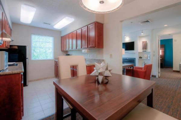 Residence Inn by Marriott Raleigh Crabtree Valley image 19