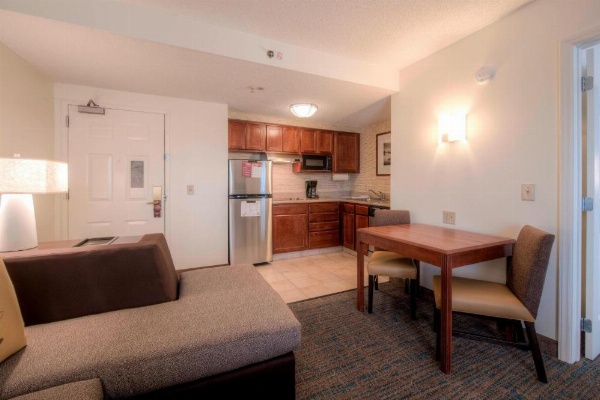 Residence Inn by Marriott Raleigh Crabtree Valley image 26